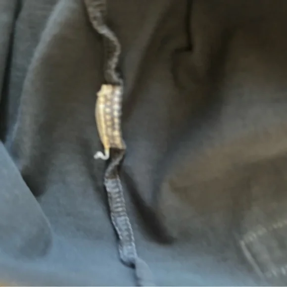 Life is good women’s size medium tshirt. Blue with bear mountain design. - Picture 5 of 8